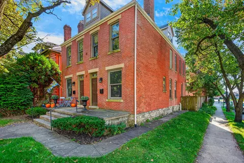 383 W Hubbard Ave, Columbus, OH 43215