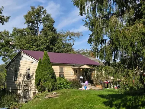 5169 Porter Rd NE, Newark, OH 43055