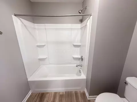 Bath - 324 Silver Fox Way, Delaware, OH 43015 photo 2 of 20