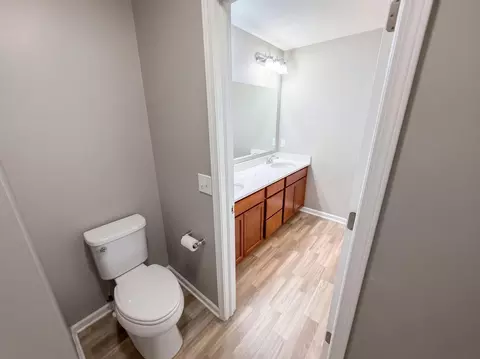 Bath - 324 Silver Fox Way, Delaware, OH 43015 photo 3 of 20