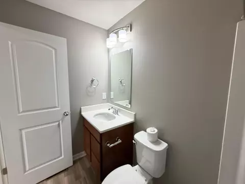 Bath - 324 Silver Fox Way, Delaware, OH 43015 photo 8 of 20