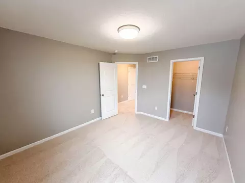 Bedroom - 324 Silver Fox Way, Delaware, OH 43015 photo 5 of 12