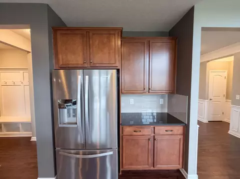 Kitchen - 324 Silver Fox Way, Delaware, OH 43015 photo 7 of 7