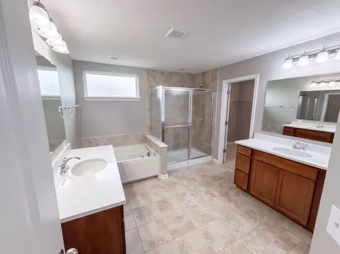 Bath - 324 Silver Fox Way, Delaware, OH 43015 photo 11 of 20