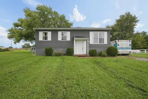 Exterior - 10547 Creamer Rd, Orient, OH 43146 photo 2 of 11