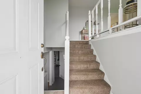 Entry Way - 10547 Creamer Rd, Orient, OH 43146 photo 1 of 3