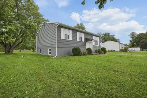 Exterior - 10547 Creamer Rd, Orient, OH 43146 photo 11 of 11