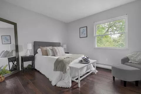 Bedroom - 10547 Creamer Rd, Orient, OH 43146 photo 3 of 5