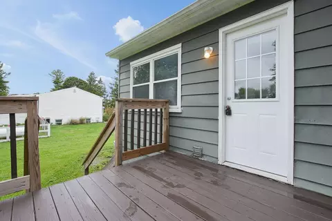 Exterior - 10547 Creamer Rd, Orient, OH 43146 photo 4 of 11