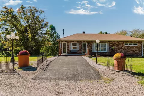 15231 Wolfe-bennett Rd, Nelsonville, OH 45764