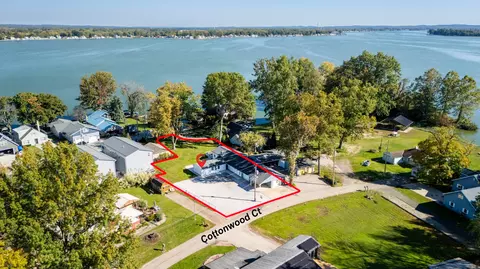 3222 Cottonwood Ct NE, Millersport, OH 43046