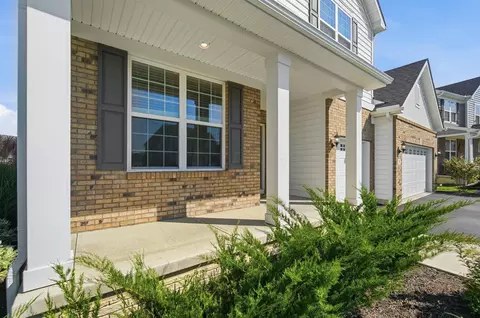 Exterior - 39 Bluestone Ln, Delaware, OH 43015 photo 5 of 6