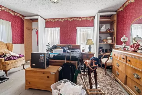 Bedroom - 102 Enterprise St, Edison, OH 43320 photo 4 of 6
