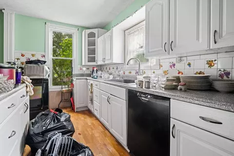 Kitchen - 102 Enterprise St, Edison, OH 43320 photo 1 of 1