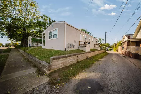 Exterior - 1025 S Pickaway St, Circleville, OH 43113 photo 11 of 11