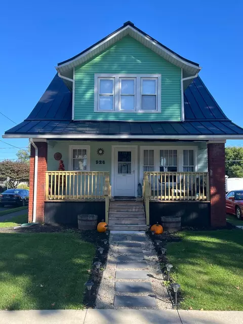 926 Rogers St, Bucyrus, OH 44820
