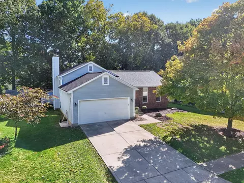 1605 Saffron Dr, Marysville, OH 43040