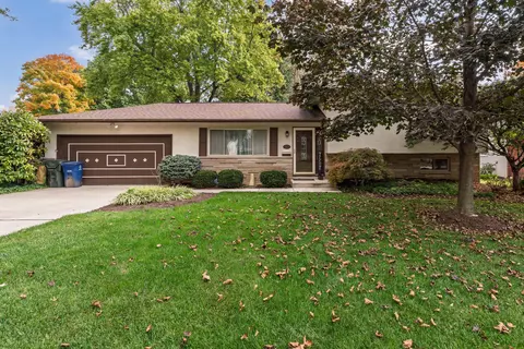 4286 Kenridge Dr, Columbus, OH 43220