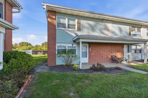 113 Buckeye Cir, Columbus, OH 43217