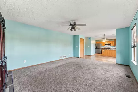 Living - 357 Eddington Dr, Pataskala, OH 43062 photo 6 of 7