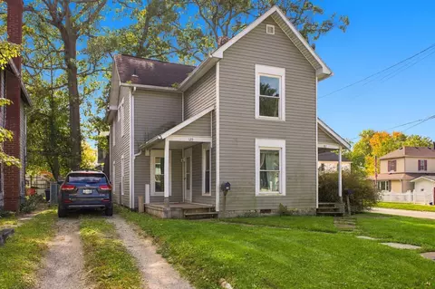 127 E Walnut St, Marion, OH 43302 photo 2