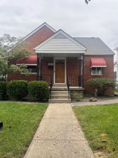 1339 Elmwood Ave, Grandview Heights, OH 43212