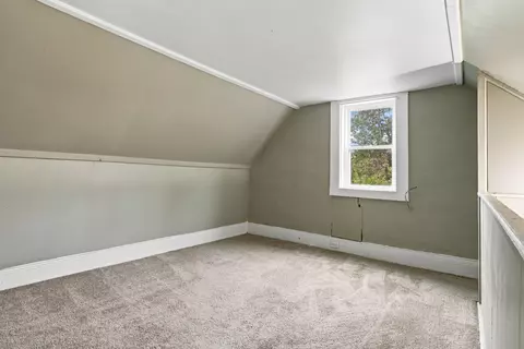 Bedroom - 137 Logan St, Circleville, OH 43113 photo 1 of 4