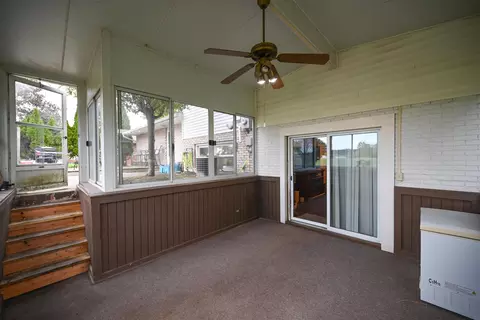 Exterior - 447 Edgefield Dr, Marion, OH 43302 photo 2 of 17