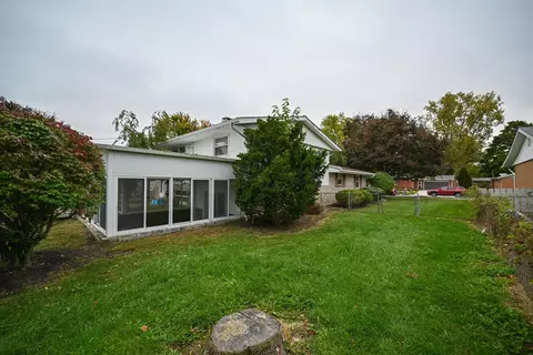 Exterior - 447 Edgefield Dr, Marion, OH 43302 photo 17 of 17