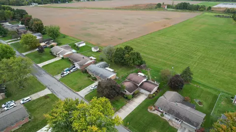 View/Area - 447 Edgefield Dr, Marion, OH 43302 photo 8 of 9