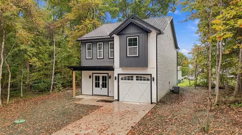 5286 Dahlia Dr NE, Thornville, OH 43076