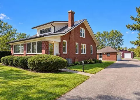 4015 Roseville Rd, Zanesville, OH 43701