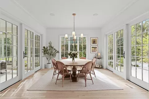 Dining - 7365 Perry Rd, Delaware, OH 43015 photo 2 of 3