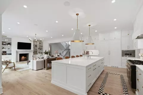 Kitchen - 7365 Perry Rd, Delaware, OH 43015 photo 6 of 8