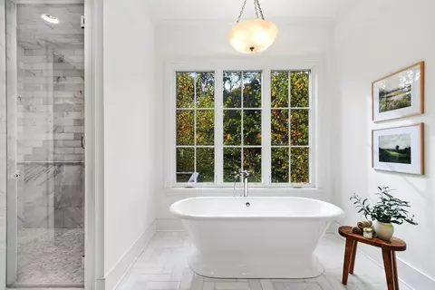 Bath - 7365 Perry Rd, Delaware, OH 43015 photo 7 of 14