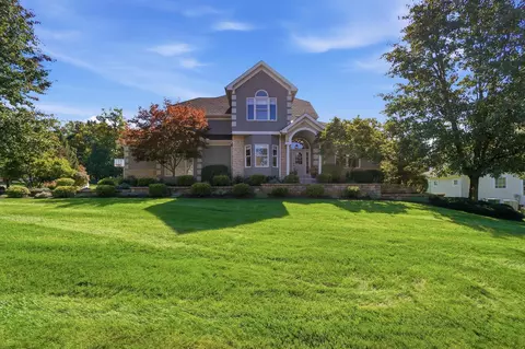 5975 Aberfeldy Ct, Westerville, OH 43082