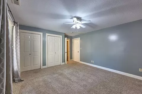 Bedroom - 1537 Shawnee Rd #B, Lima, OH 45805 photo 2 of 3