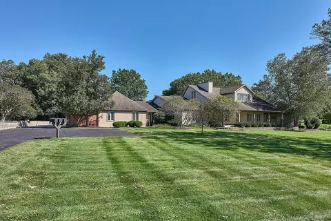 Exterior - 1537 Shawnee Rd #B, Lima, OH 45805 photo 2 of 2