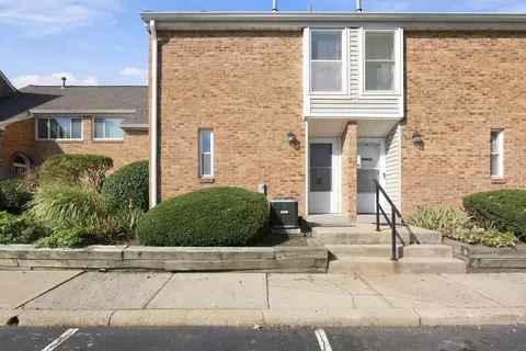169 Brandywine Dr #2D, Westerville, OH 43081