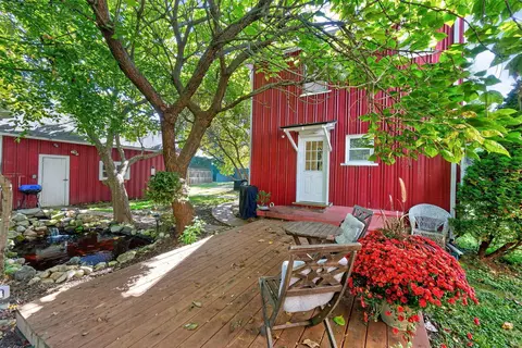444 Grove St, Groveport, OH 43125