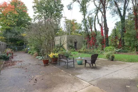 Exterior - 539 Maple St, Mansfield, OH 44906 photo 17 of 26