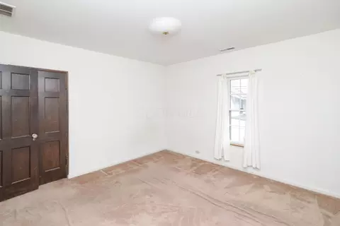 Bedroom - 539 Maple St, Mansfield, OH 44906 photo 5 of 9
