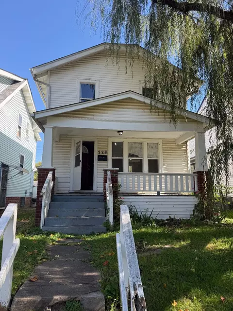 228 N Oakley Ave, Columbus, OH 43204
