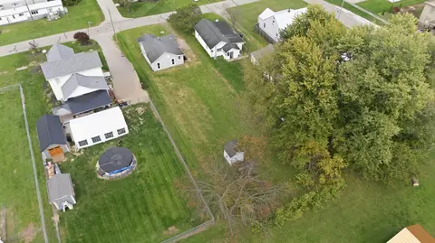 View/Area - 408 E Broad St, Hebron, OH 43025 photo 2 of 4
