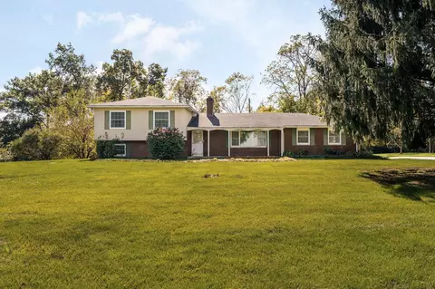 362 Haymarket St, West Jefferson, OH 43162