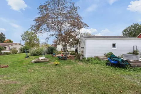 Exterior - 108 S 7th St, Hebron, OH 43025 photo 8 of 9