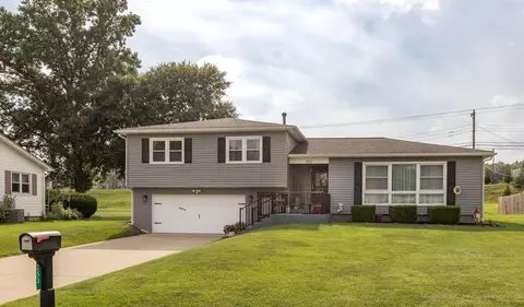 Exterior - 253 Marvel Dr, Lancaster, OH 43130 photo 3 of 10