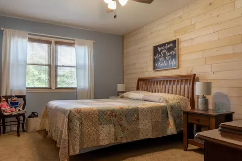 Bedroom - 253 Marvel Dr, Lancaster, OH 43130 photo 1 of 4
