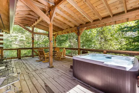 Exterior - 28560 Blackjack Rd, Logan, OH 43138 photo 12 of 52