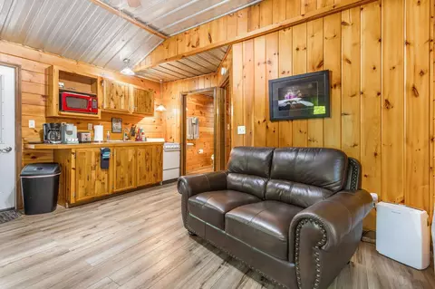 Living - 28560 Blackjack Rd, Logan, OH 43138 photo 16 of 16